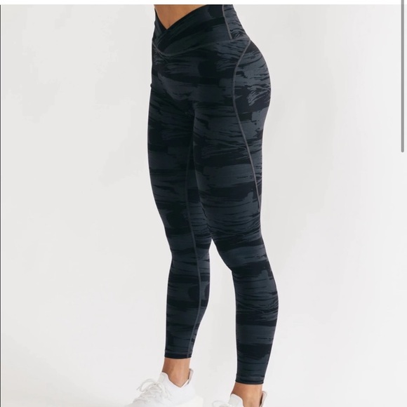 Alphalete Pants & Jumpsuits Nwt Alphalete Surface Leggings Poshmark
